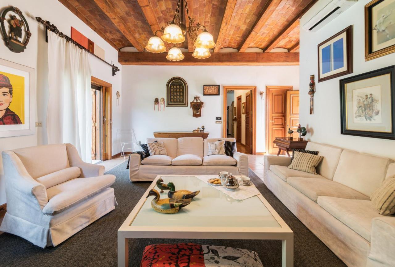 Villa El Porto Denia Bagian luar foto